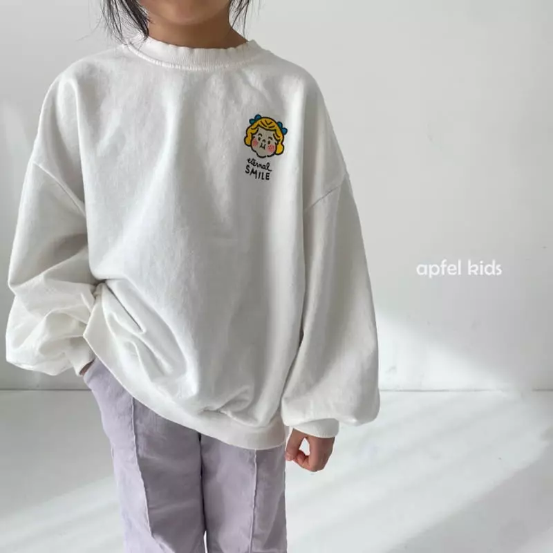 Apfel - Korean Children Fashion - #childrensboutique - Cheek Touch Sweatshirt