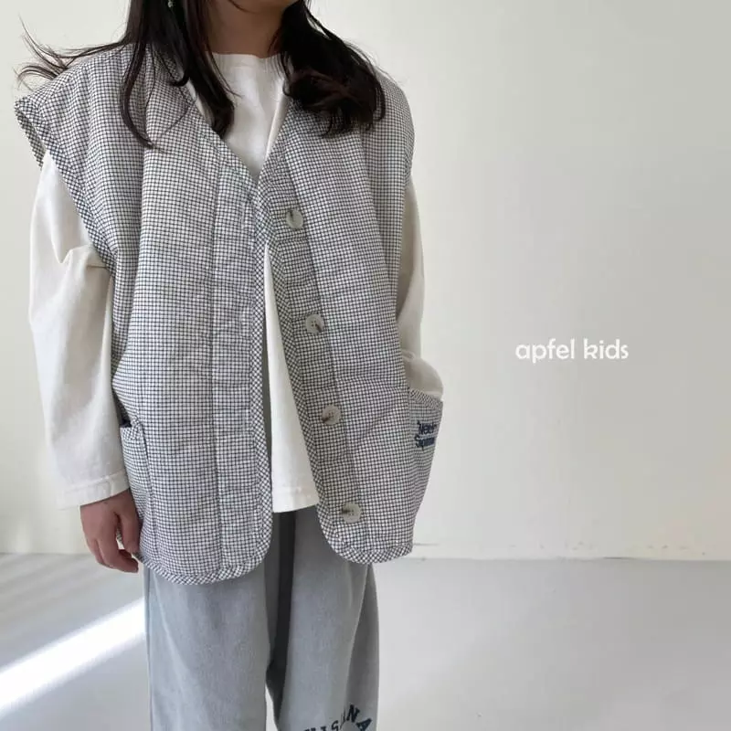 Apfel - Korean Children Fashion - #kidsshorts - Supper Button Vest - 7