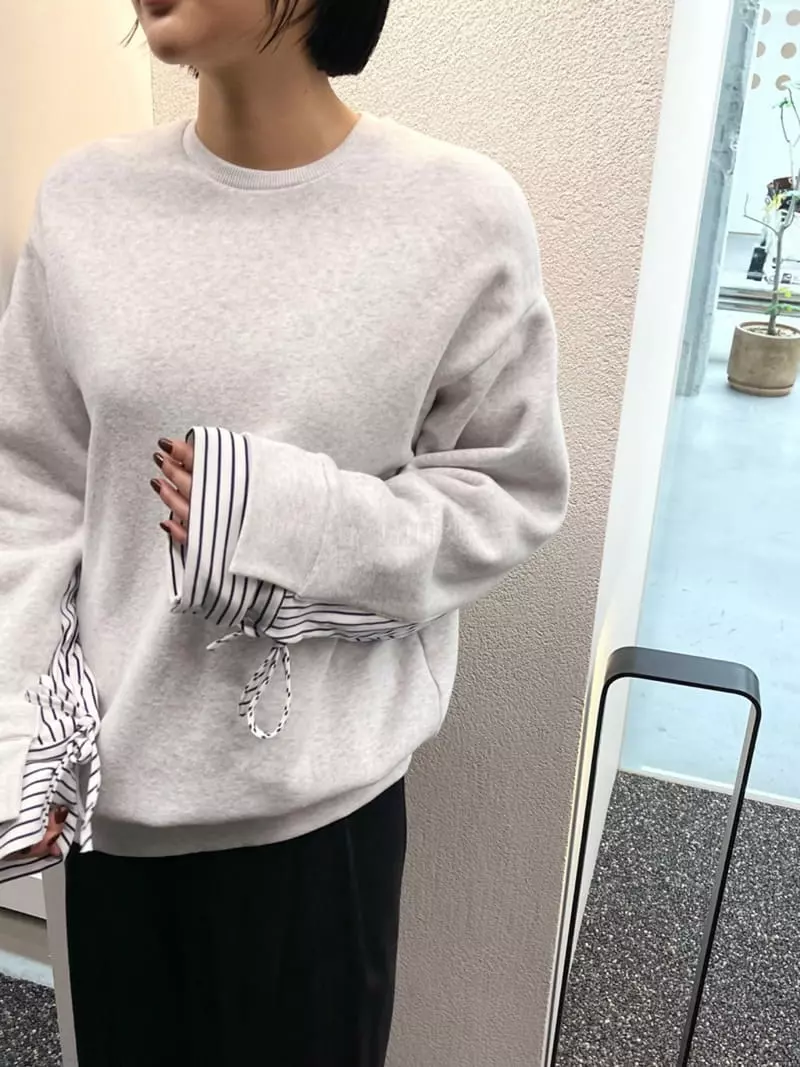 Auver_Fit - Korean Women Fashion - #momslook - Shirt layered Sweatshirt