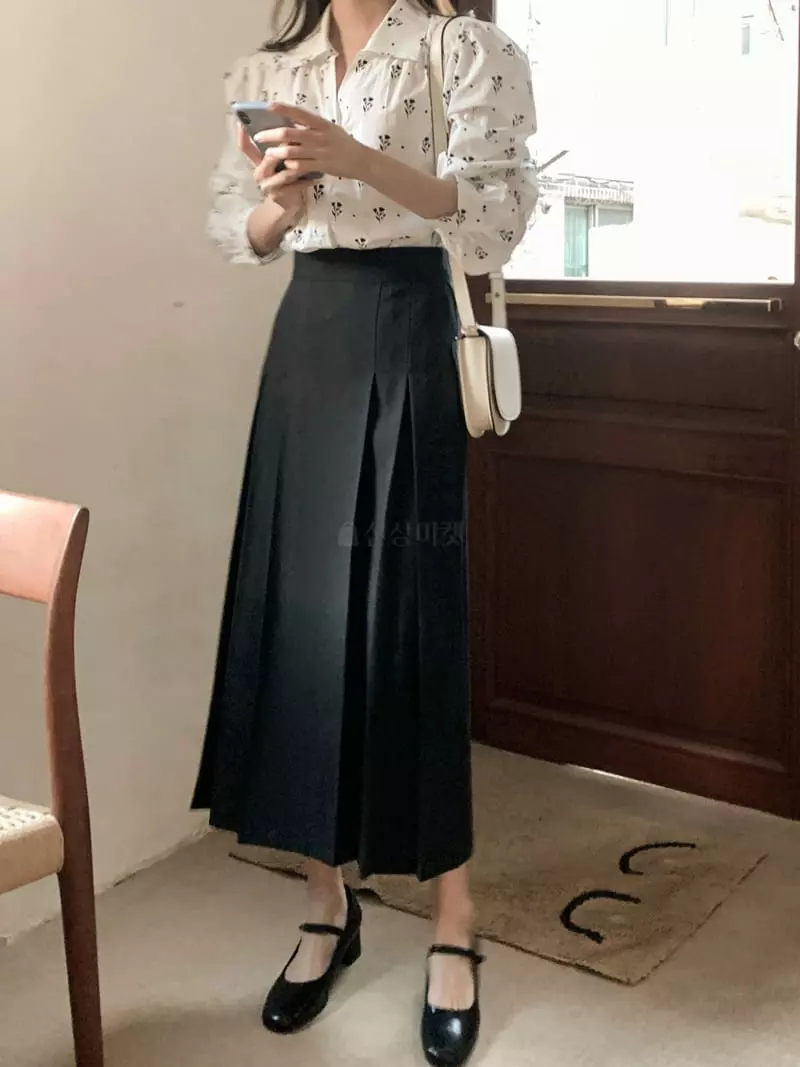 Baribari - Korean Women Fashion - #womensfashion - Tulip Shirt