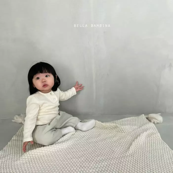 Bella Bambina - Korean Baby Fashion - #babyoutfit - Bebe Noel Button Tee - 3