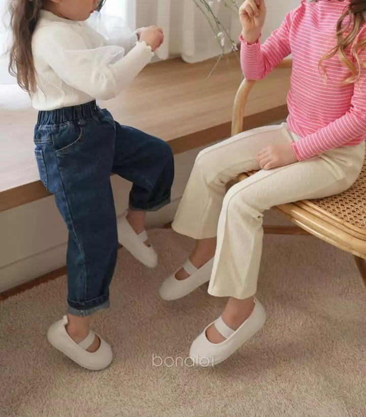 Bonaloi - Korean Children Fashion - #discoveringself - Basic Denim Baggy Jeans - 10