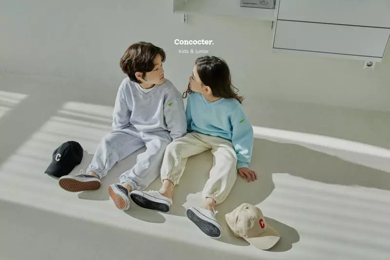 Concocter - Korean Children Fashion - #minifashionista - V Neck Label Point Sweatshirt - 11