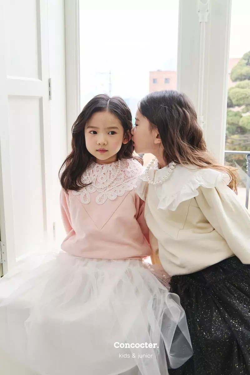 Concocter - Korean Children Fashion - #minifashionista - Pretty Slit Puff Sweatshirt - 4