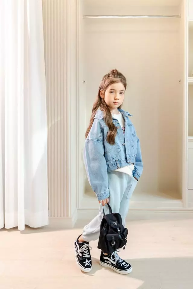 Dore Dore - Korean Children Fashion - #littlefashionista - Double Pocket Denim Jacket - 7
