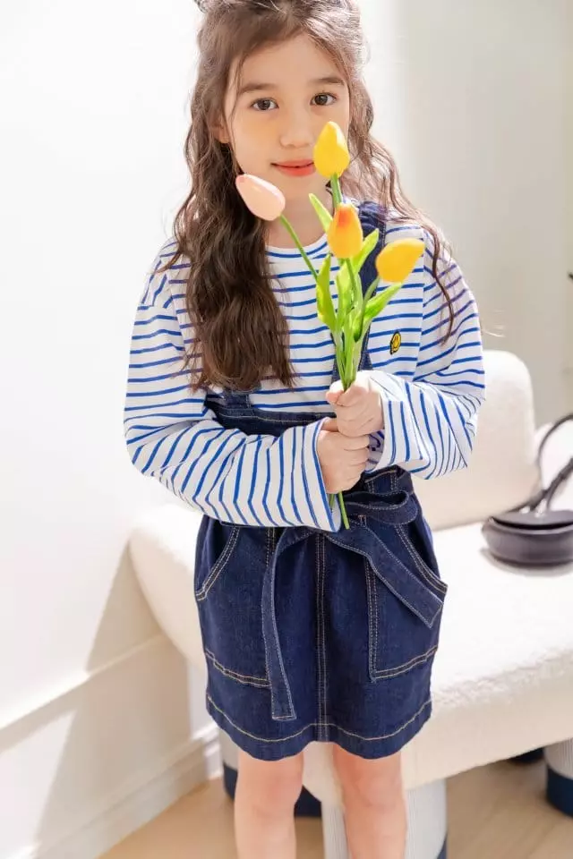 Dore Dore - Korean Children Fashion - #stylishchildhood - Ribbon Dungarees Mini One-piece - 8
