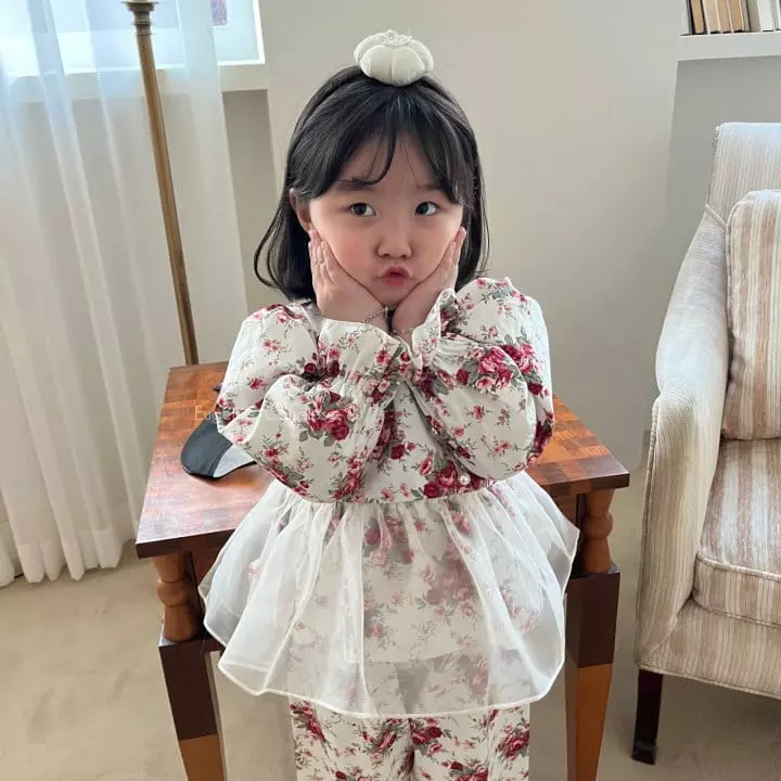 Eugenie Candies - Korean Children Fashion - #childrensboutique - Flower Top Bottom Set