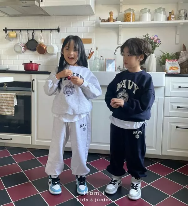 From I - Korean Children Fashion - #minifashionista - Navy Sweatshirt - 2