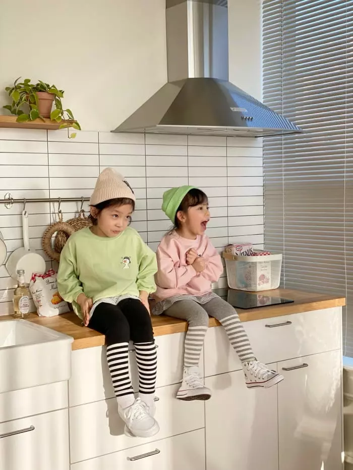 Garden - Korean Children Fashion - #kidsshorts - Stripes Color Sweatshirt - 4