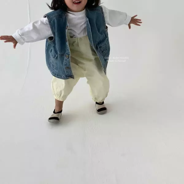 Go;u - Korean Baby Fashion - #babyootd - Bebe Cross Overall - 12