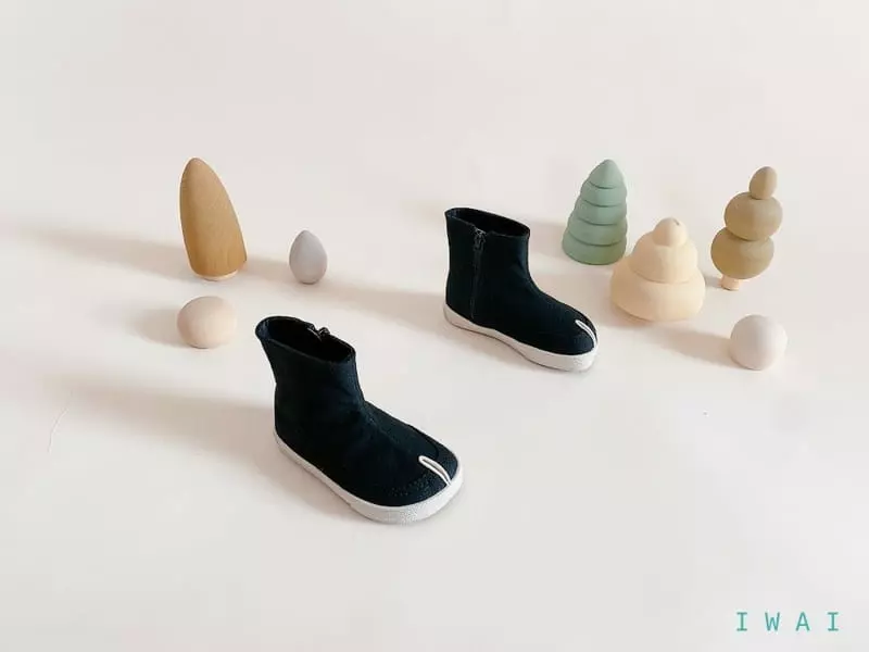 IWAI - Korean Children Fashion - #minifashionista - IW946 Egg Slip-on - 9