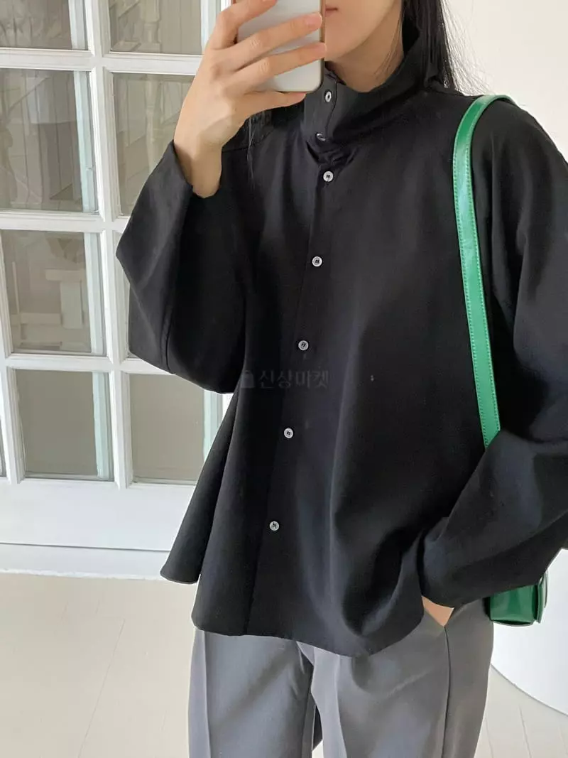 Kare - Korean Women Fashion - #momslook - River Blouse - 2