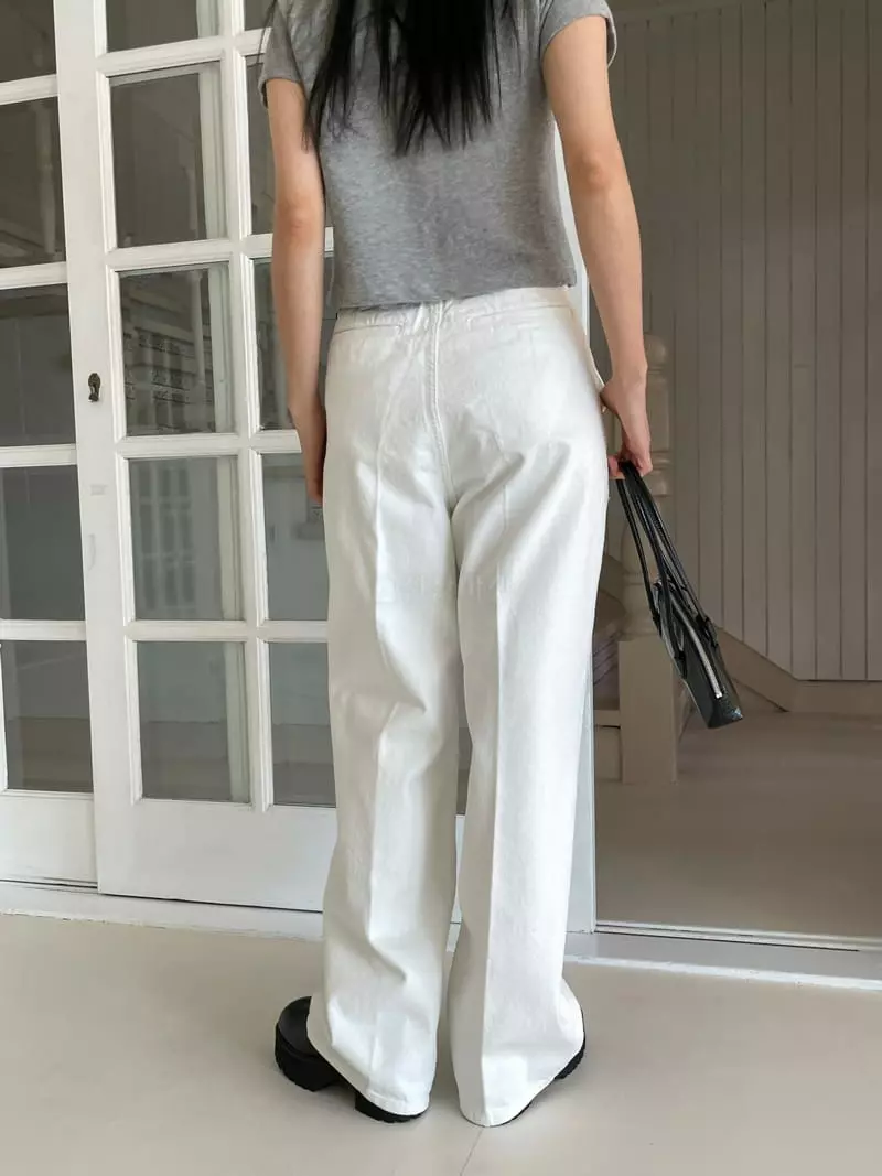 Kare - Korean Women Fashion - #vintagekidsstyle - Bold Pants - 2