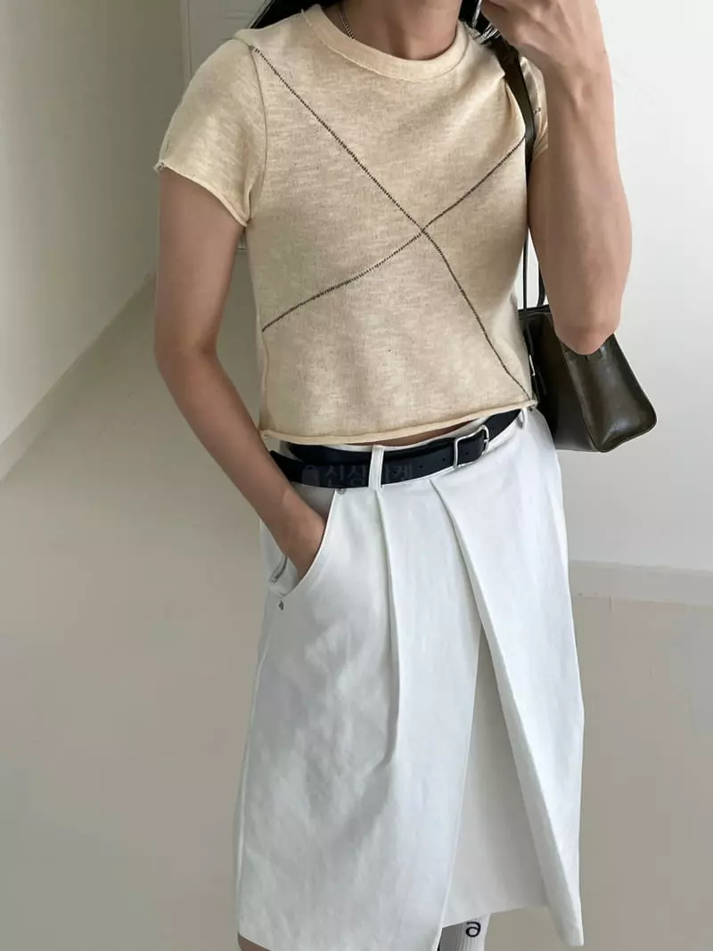 Kare - Korean Women Fashion - #womensfashion - Rough Tee