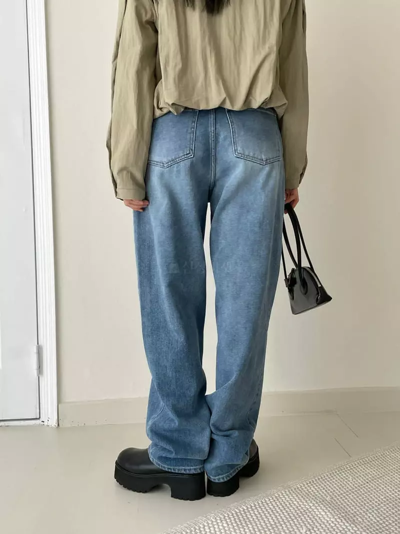 Kare - Korean Women Fashion - #womensfashion - Must Jean