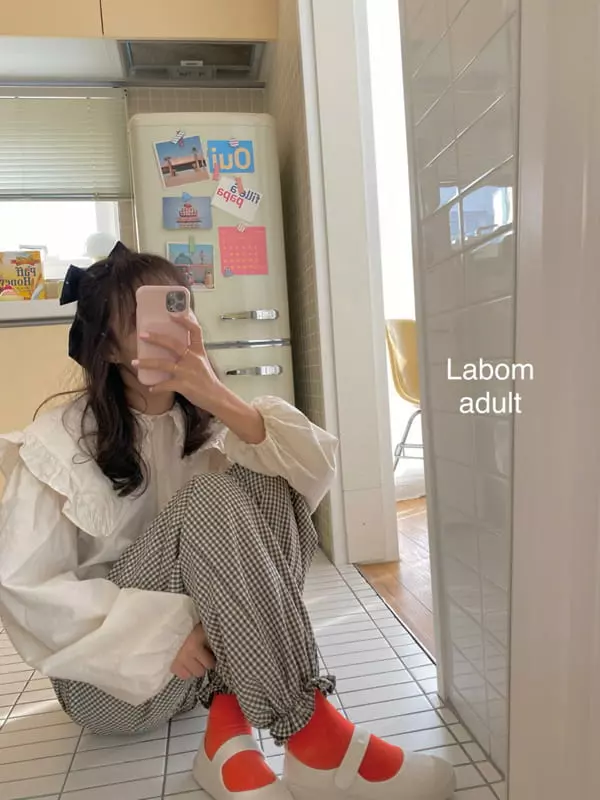 Labom - Korean Women Fashion - #womensfashion - Mom Miu Collar Blouse
