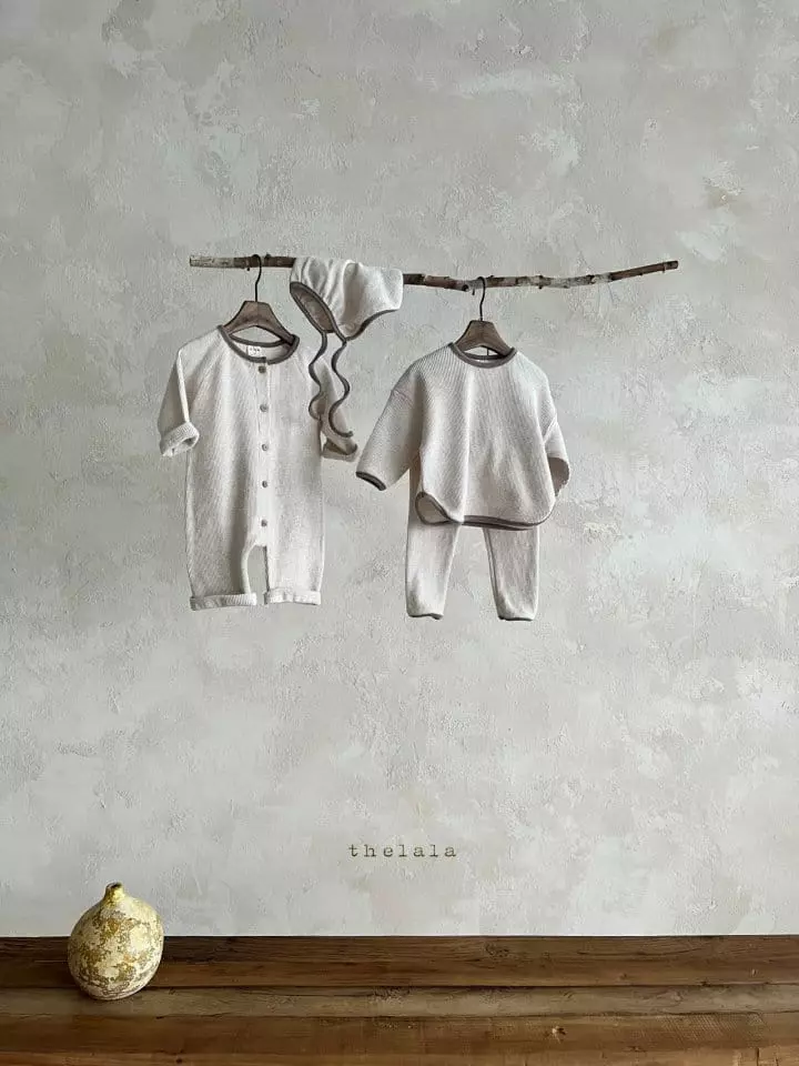 Lala - Korean Baby Fashion - #babyoutfit - Waffle Bodysuit with Bonnet - 4