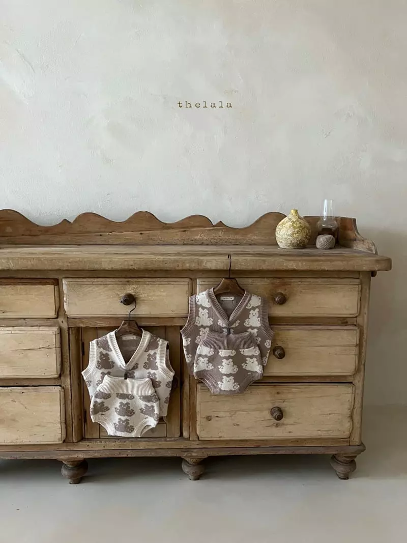 Lala - Korean Women Fashion - #womensfashion - Mom Bear Vest - 3