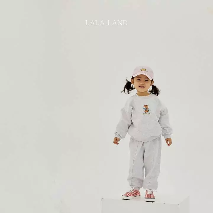 Lalaland - Korean Children Fashion - #kidsshorts - Bagguette Bear Sweatshirt - 12