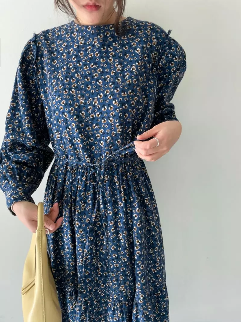 Lavi - Korean Women Fashion - #thatsdarling - Mazone One-piece - 2