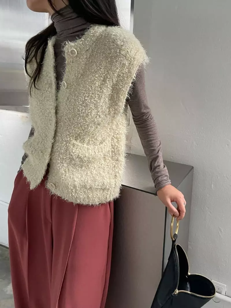 Lavi - Korean Women Fashion - #womensfashion - Popcorn Vest Jacket - 2