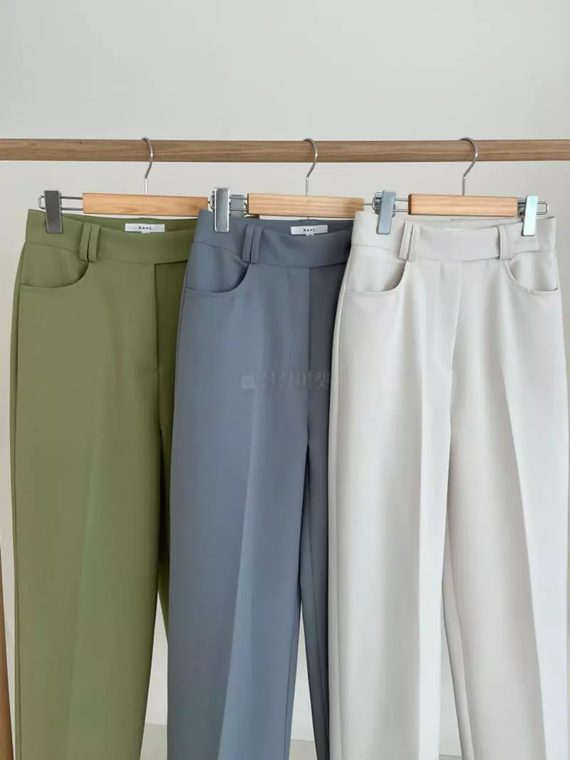 Lavi - Korean Women Fashion - #momslook - Flat Pants - 4
