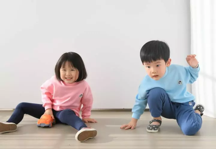 Luenco - Korean Children Fashion - #childofig - Kid Embroidery Sweatshirt - 2