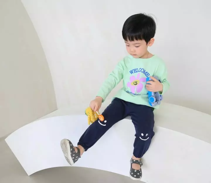 Luenco - Korean Children Fashion - #littlefashionista - Smile Jogger Pants - 9