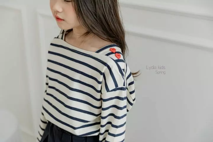 Lydia - Korean Children Fashion - #childofig - Heart Button Tee - 7