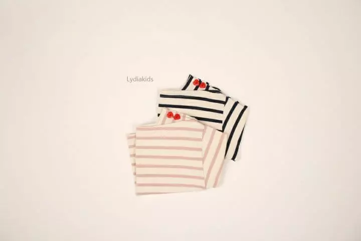 Lydia - Korean Children Fashion - #kidsshorts - Heart Button Tee - 12