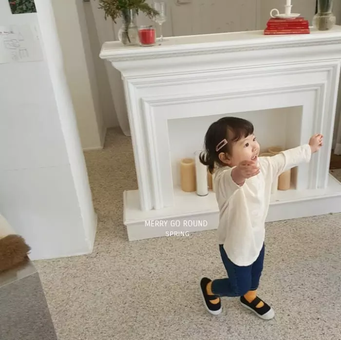 Merry Go Round - Korean Children Fashion - #fashionkids - Slap Box Long Tee