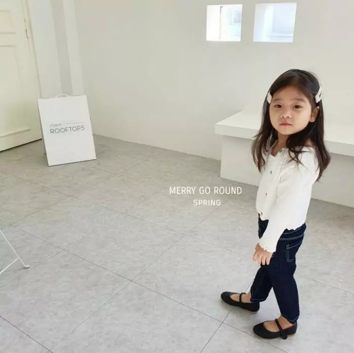Merry Go Round - Korean Children Fashion - #littlefashionista - Sleeves Cardigan Set - 8