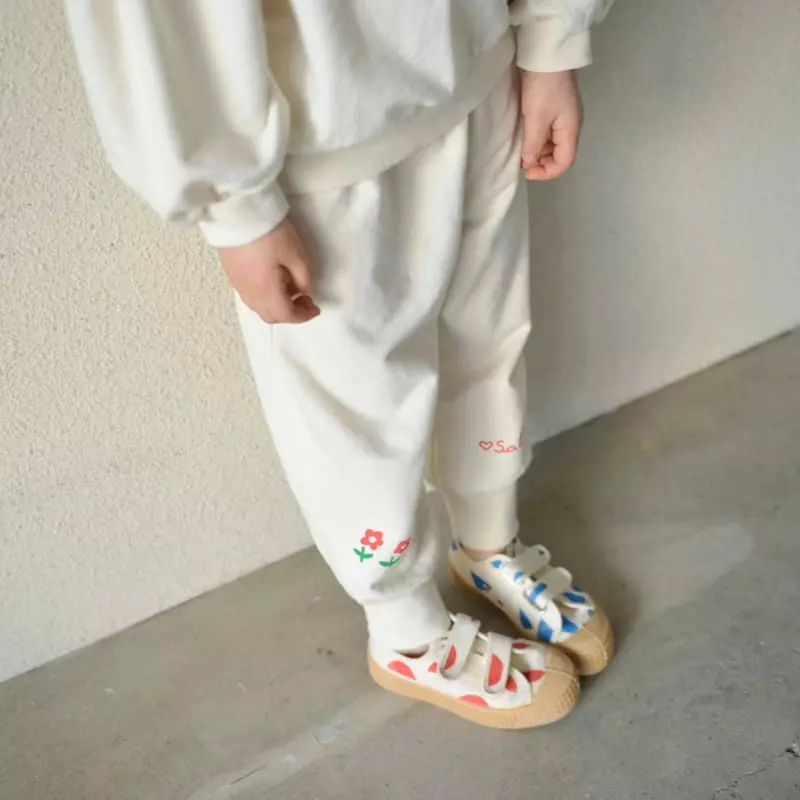 Momo Ann - Korean Children Fashion - #kidsstore - Flower Jogger Pants - 6