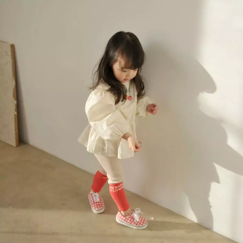 Momo Ann - Korean Children Fashion - #kidsstore - Frill Long Tee - 3