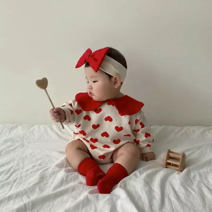 Moran - Korean Baby Fashion - #babyboutiqueclothing - Heart Collar Bodysuit with Hairband