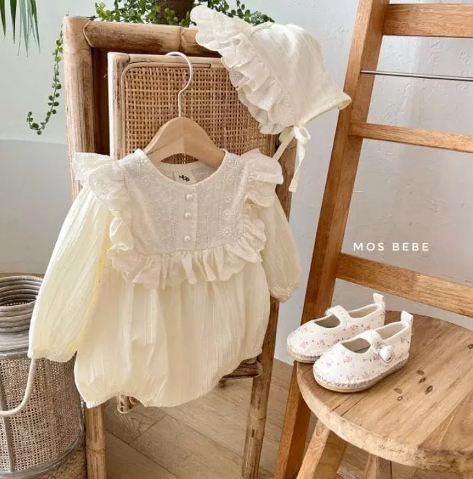 Mos Bebe - Korean Baby Fashion - #babygirlfashion - Rose Frill Bodysuit with Hat - 4
