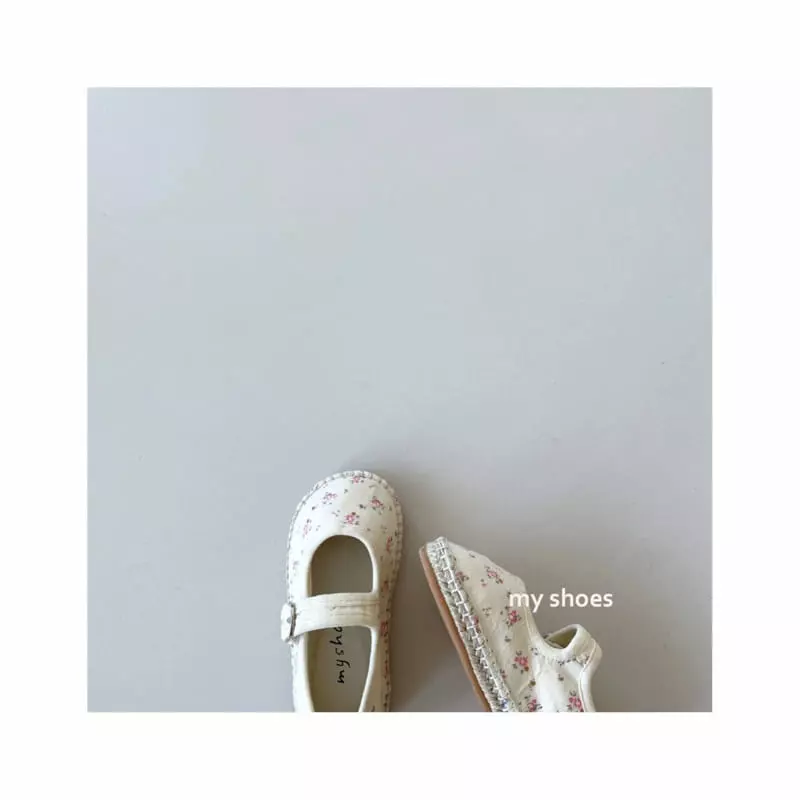 My Socks - Korean Children Fashion - #prettylittlegirls - Hand Ball Flats - 4