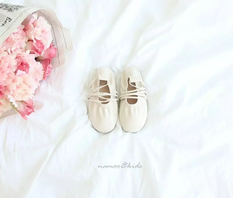 Namoo & Kids - Korean Children Fashion - #kidzfashiontrend - Maru Strap Flats - 7