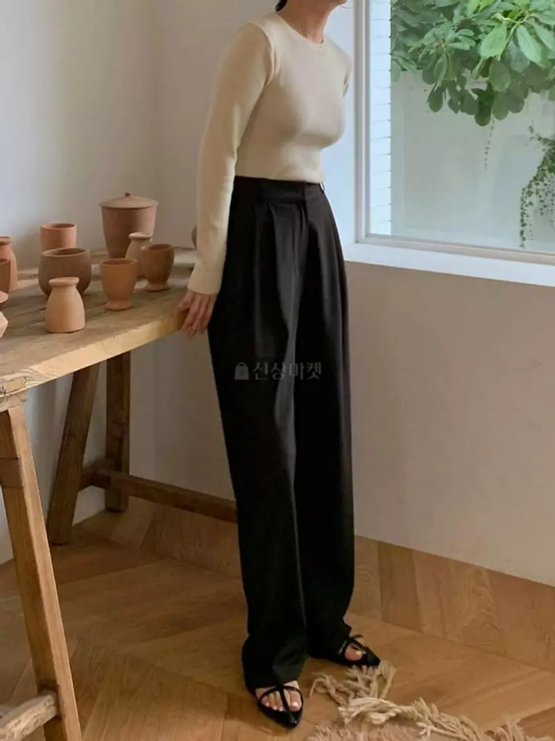 Nave - Korean Women Fashion - #momslook - Daily Knit Tee