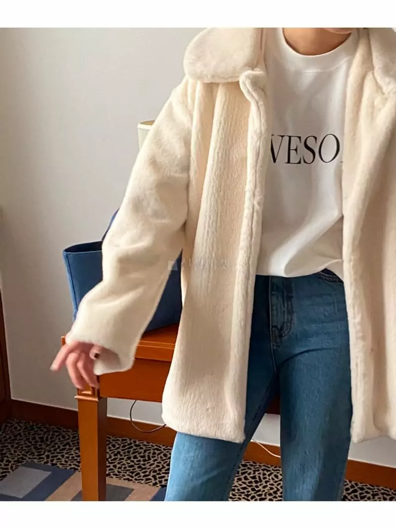 Nave - Korean Women Fashion - #thatsdarling - Mellow Fluffy Jacket - 2