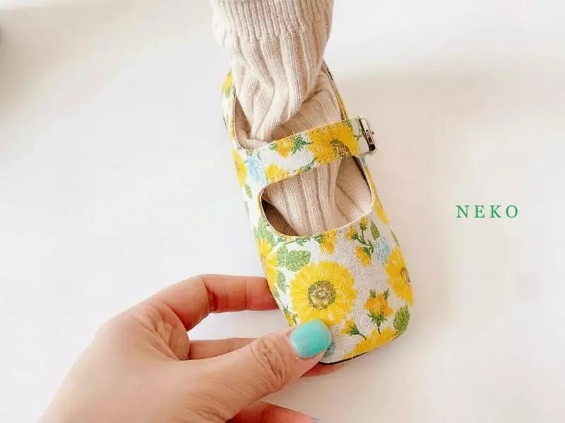 Neko - Korean Children Fashion - #magicofchildhood - NK884 Sunflower Circle Flats - 10