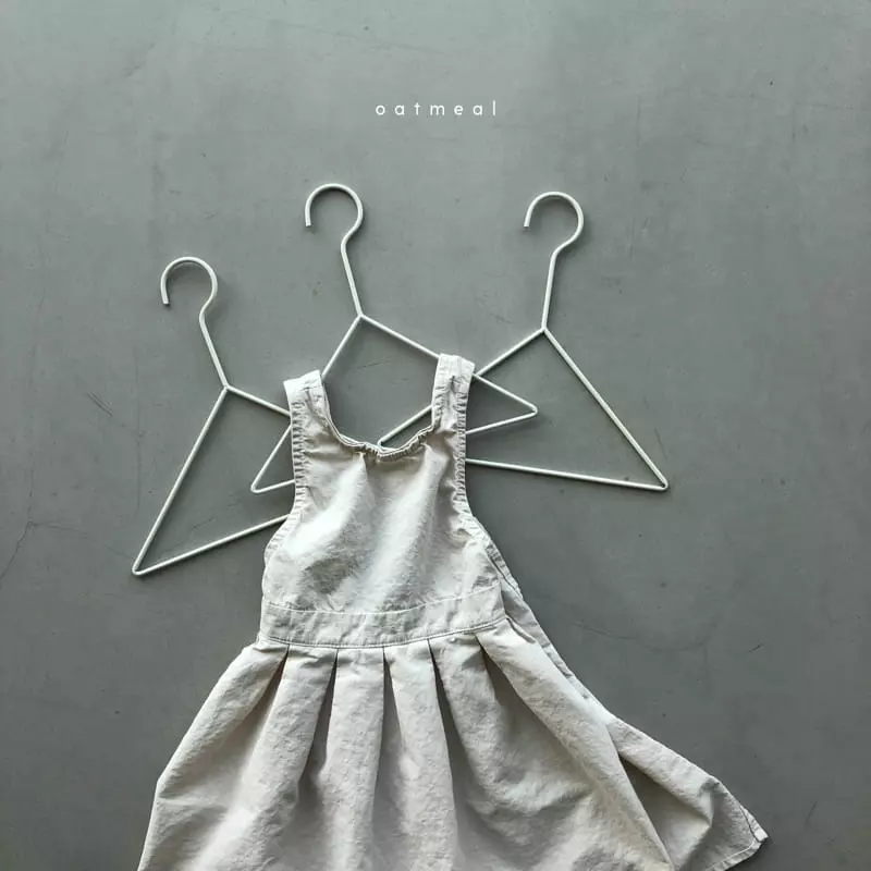 Oatmeal - Korean Children Fashion - #childrensboutique - Love Apron One-piece - 2