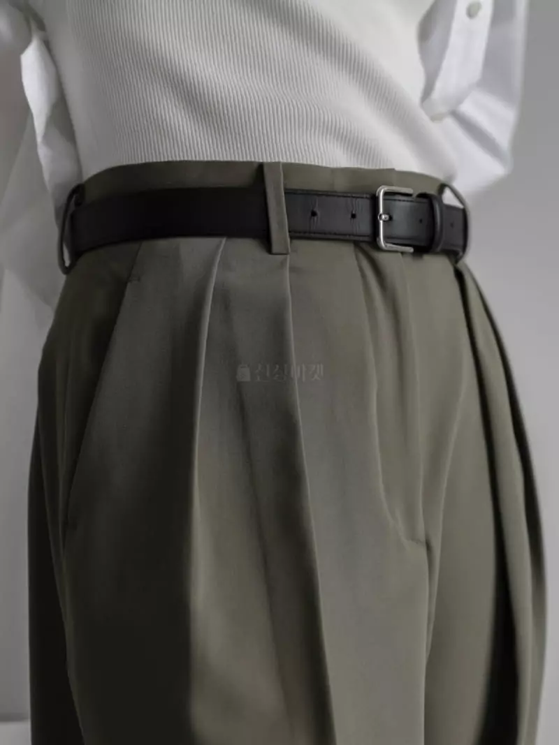 Paper Moon - Korean Women Fashion - #womensfashion - Low-waist Double Pleats Wide Pants - 3