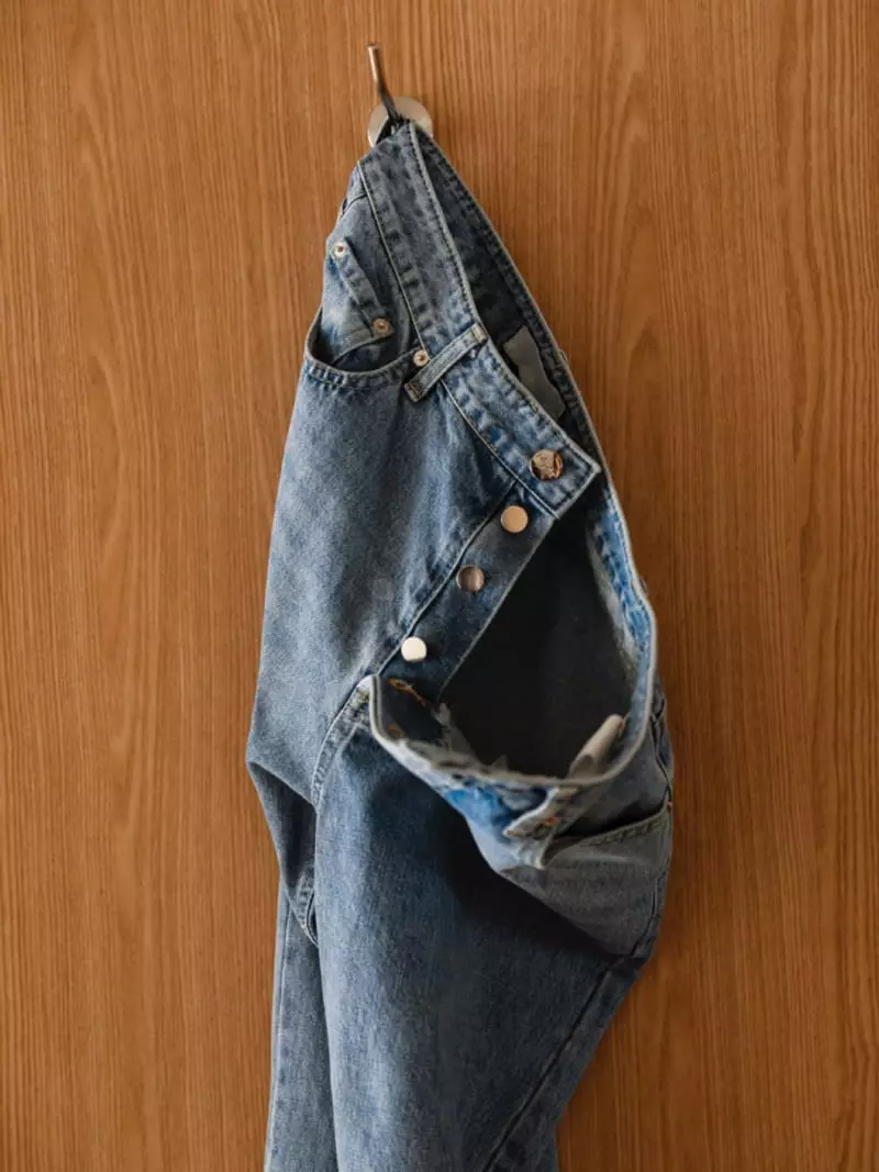 Paper Moon - Korean Women Fashion - #womensfashion - Button Fly Boyfriend Jeans - 2