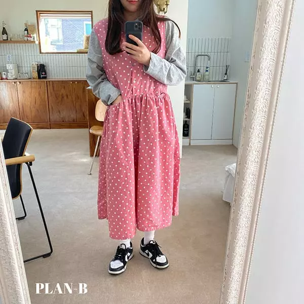 Plan B - Korean Women Fashion - #momslook - Mom Dot Pocket Sleeveless One-piece - 9