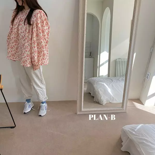 Plan B - Korean Women Fashion - #momslook - Mom Rose Flower Blouse - 4