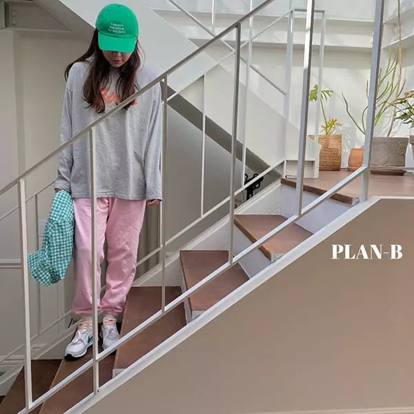 Plan B - Korean Women Fashion - #womensfashion - Mom Girls Paint Tee - 7