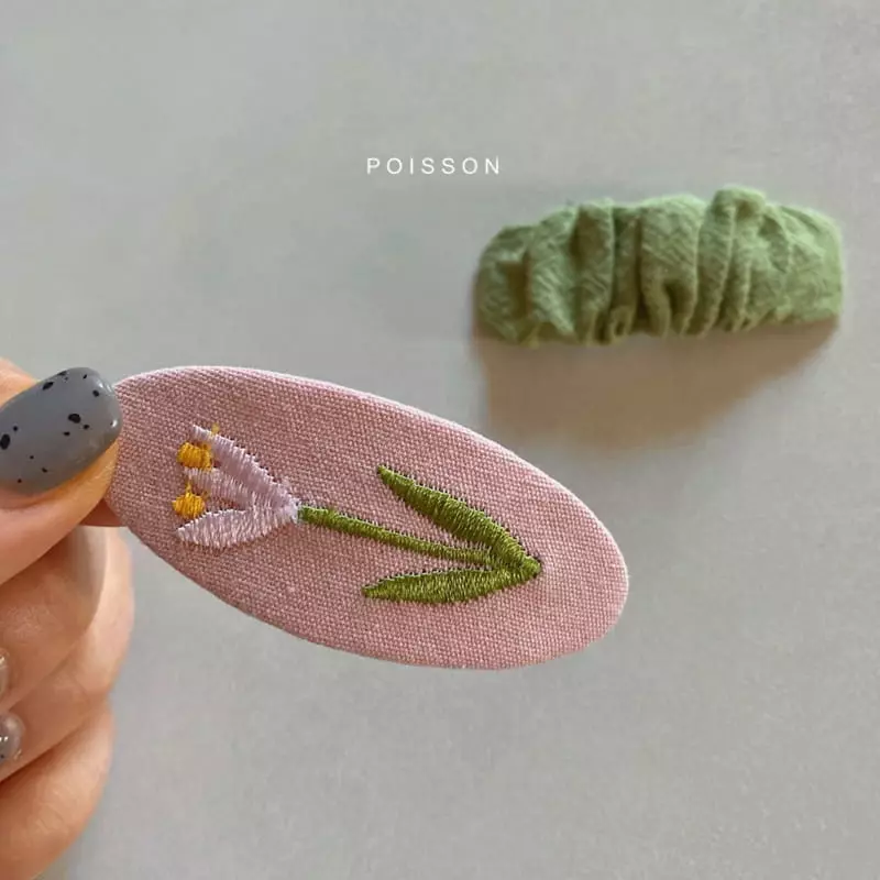 Poisson - Korean Children Fashion - #littlefashionista - Embroidery Hairpin