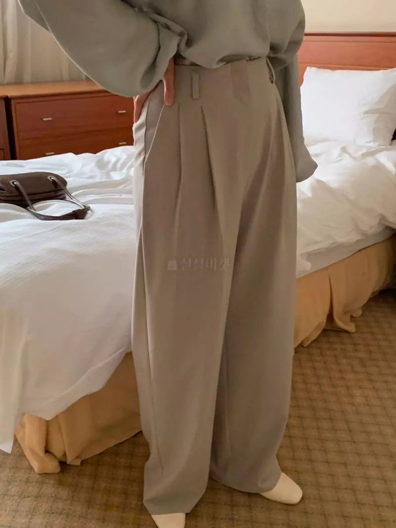 Renouveau - Korean Women Fashion - #momslook - Wide Pin Tuck Pants