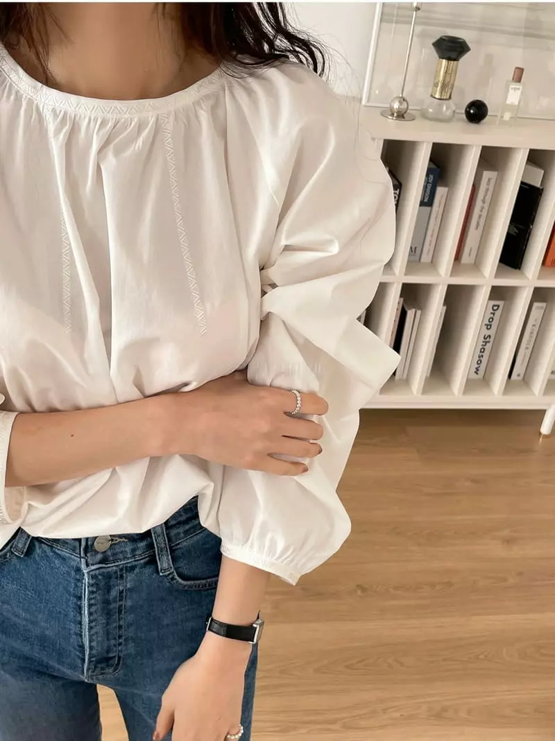 Renouveau - Korean Women Fashion - #momslook - Plain Blouse